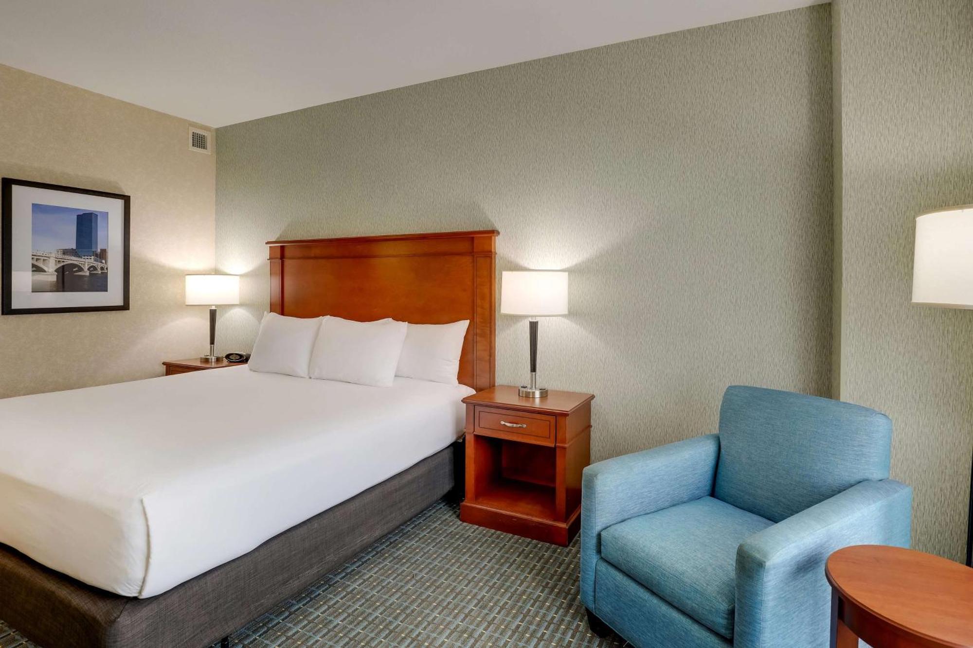 Drury Inn & Suites Grand Rapids Cascade エクステリア 写真
