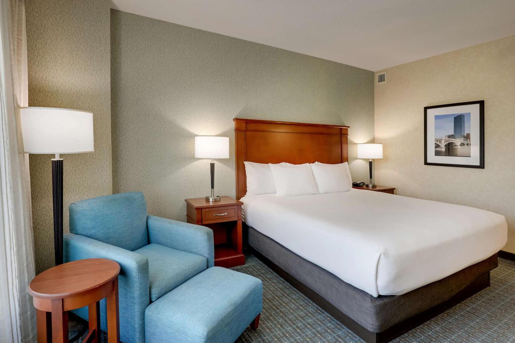 Drury Inn & Suites Grand Rapids Cascade エクステリア 写真