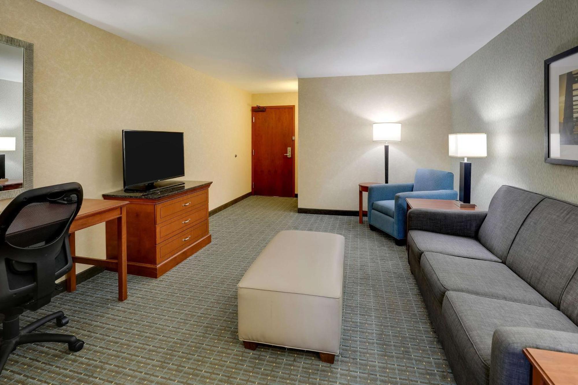 Drury Inn & Suites Grand Rapids Cascade エクステリア 写真