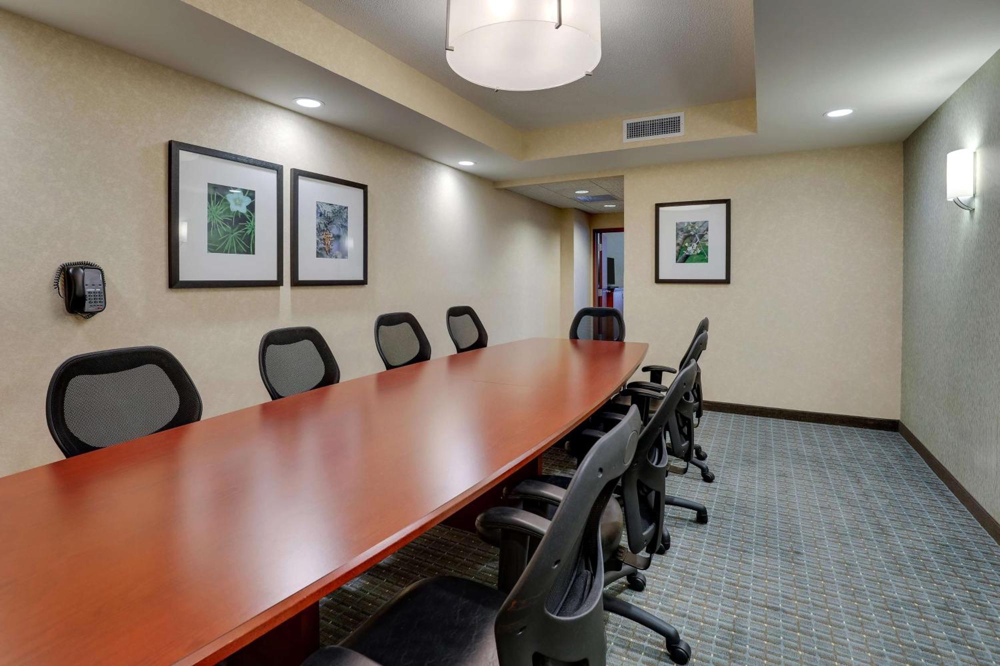 Drury Inn & Suites Grand Rapids Cascade エクステリア 写真