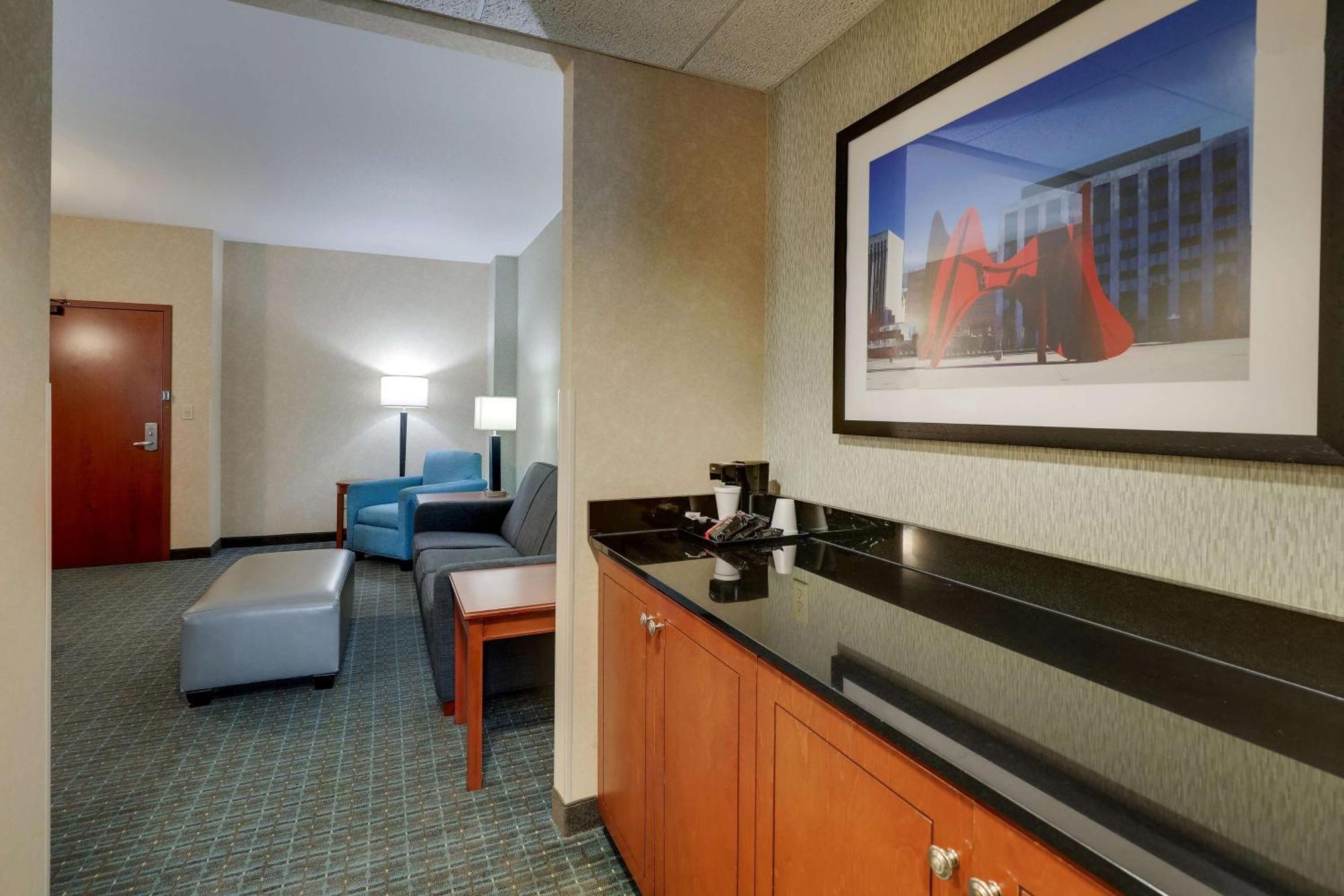 Drury Inn & Suites Grand Rapids Cascade エクステリア 写真