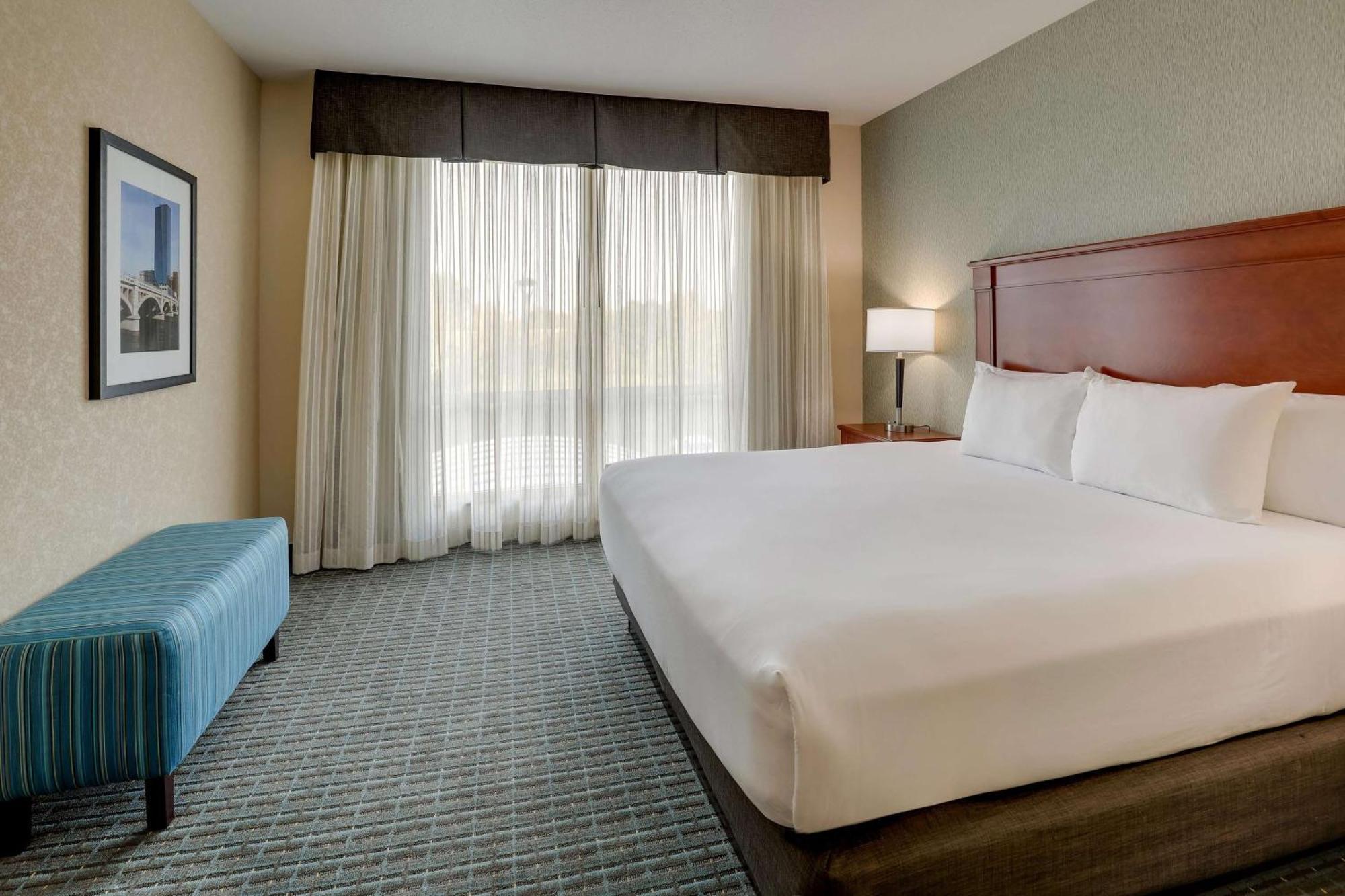 Drury Inn & Suites Grand Rapids Cascade エクステリア 写真