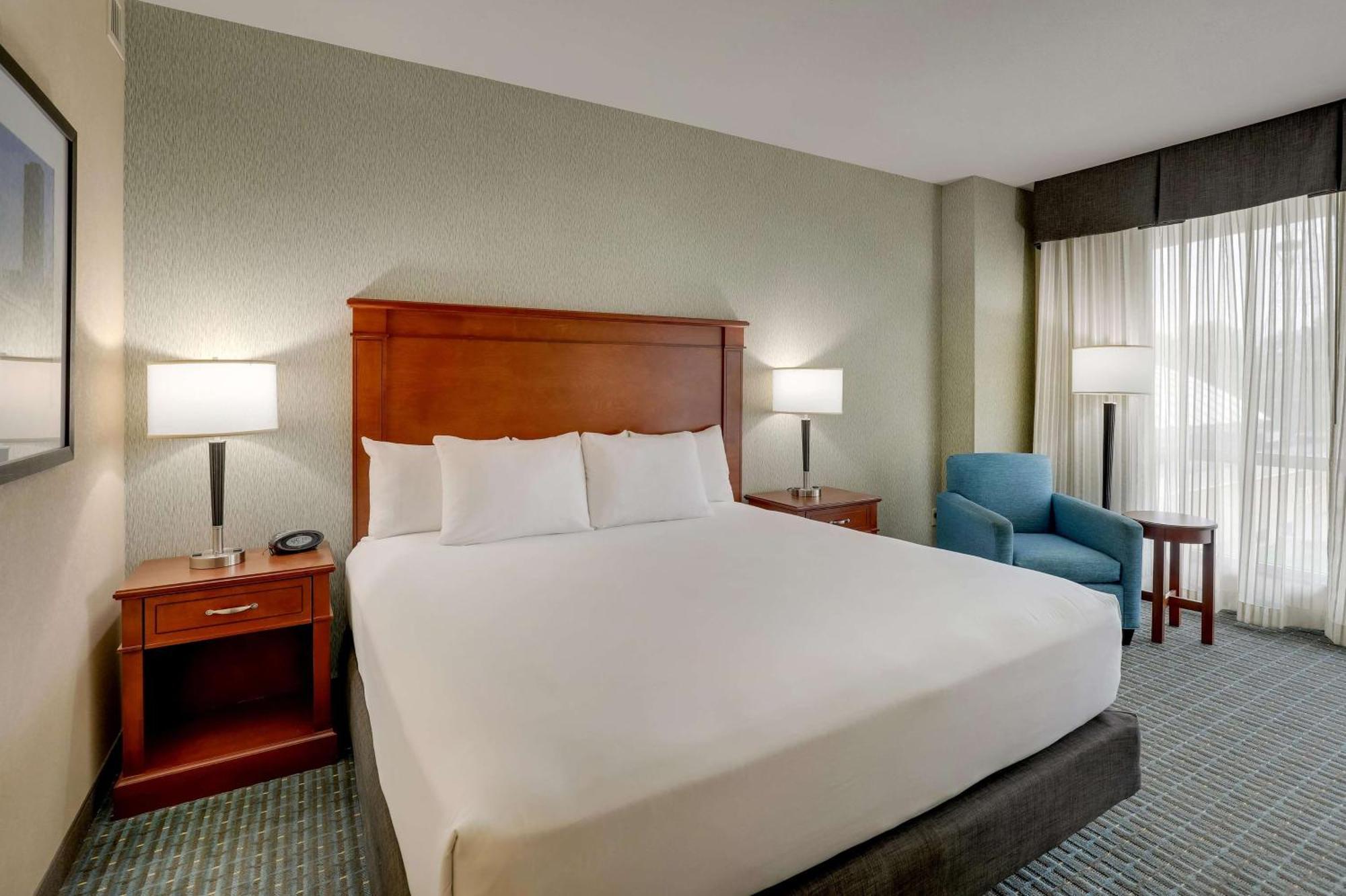 Drury Inn & Suites Grand Rapids Cascade エクステリア 写真