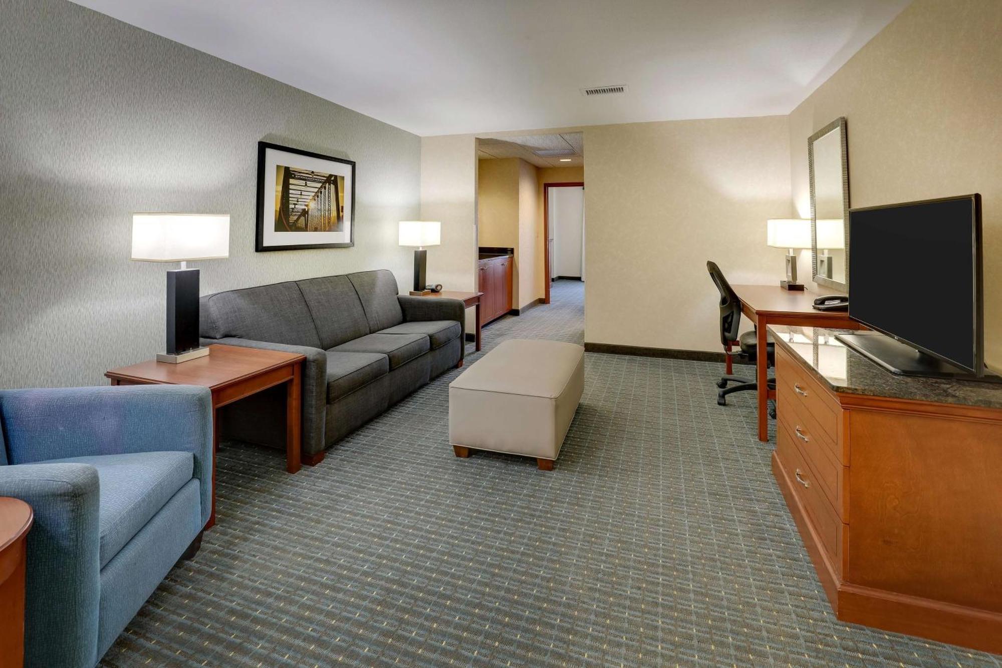 Drury Inn & Suites Grand Rapids Cascade エクステリア 写真