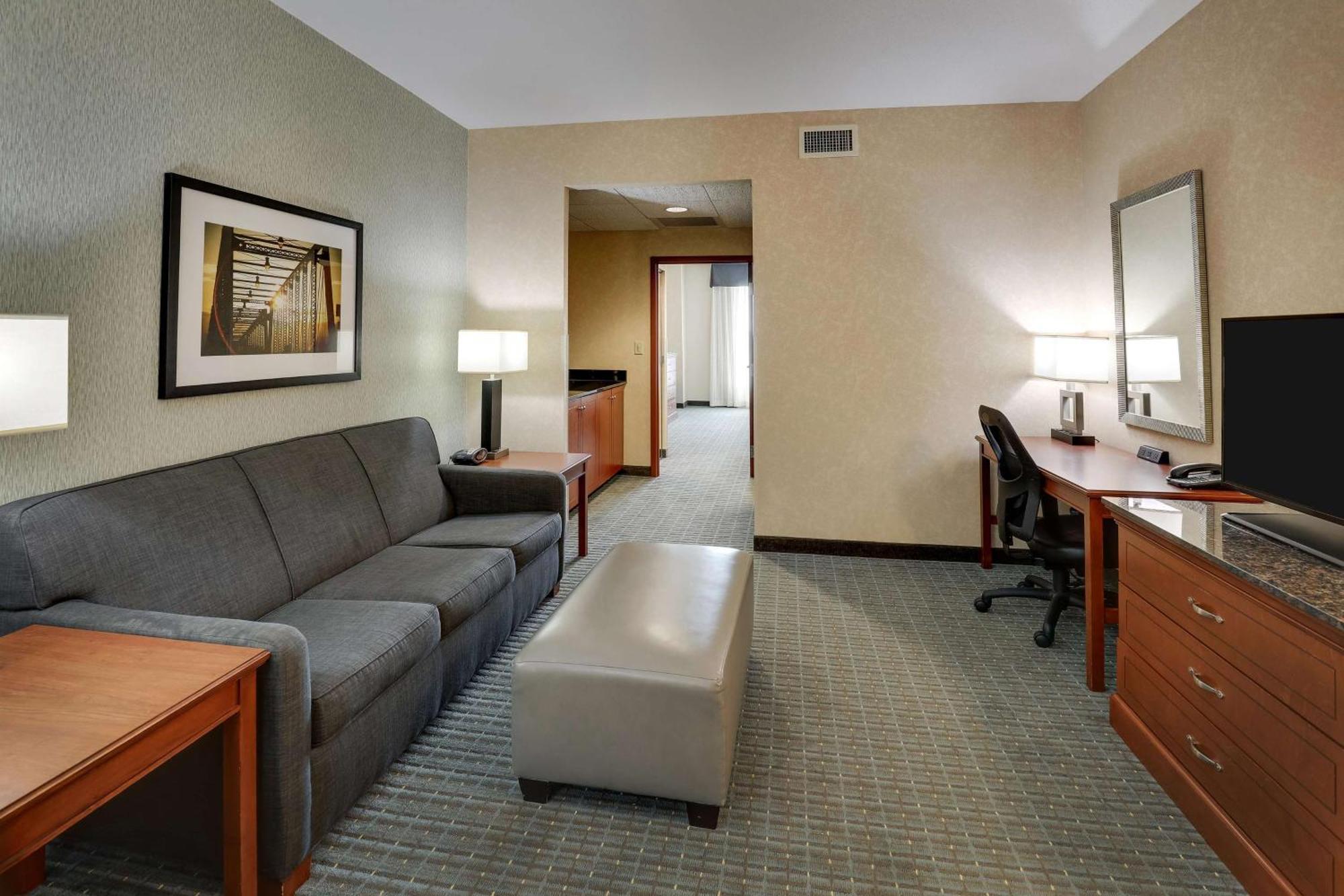 Drury Inn & Suites Grand Rapids Cascade エクステリア 写真