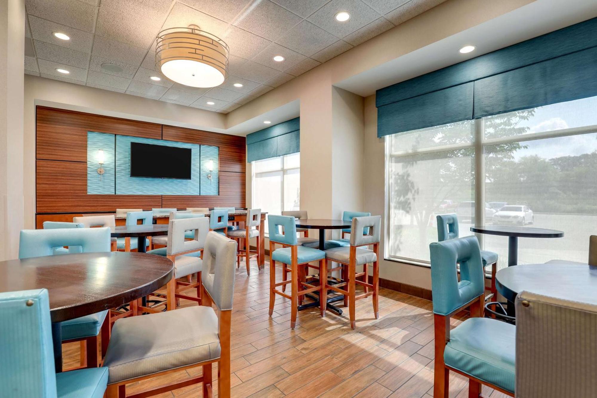 Drury Inn & Suites Grand Rapids Cascade エクステリア 写真