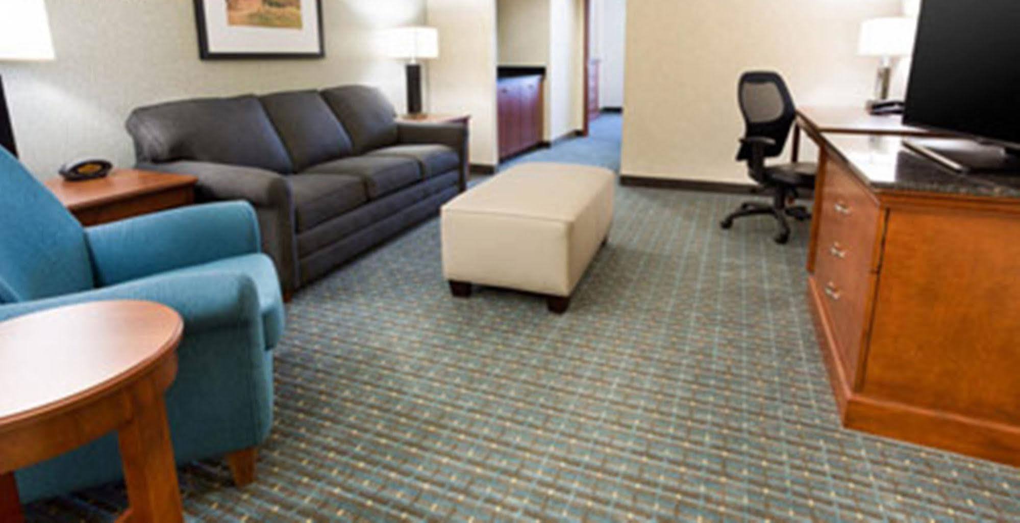 Drury Inn & Suites Grand Rapids Cascade エクステリア 写真